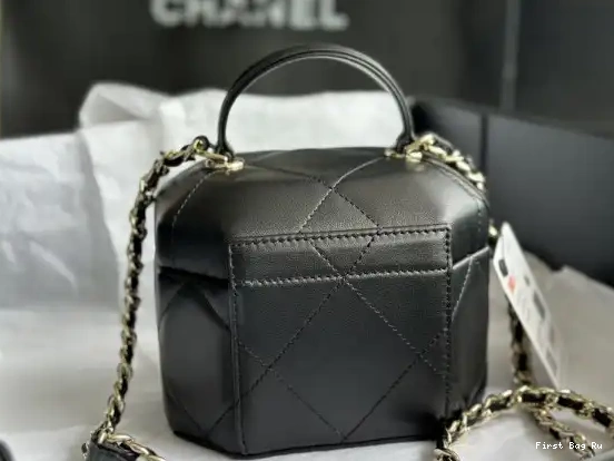 First Bag Ru VANITY CHANEL CASE 0612